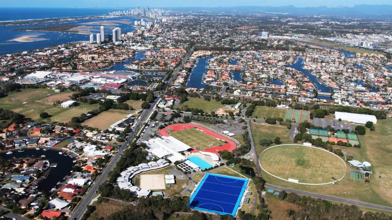 Gold Coast Performance Centreホステル エクステリア 写真